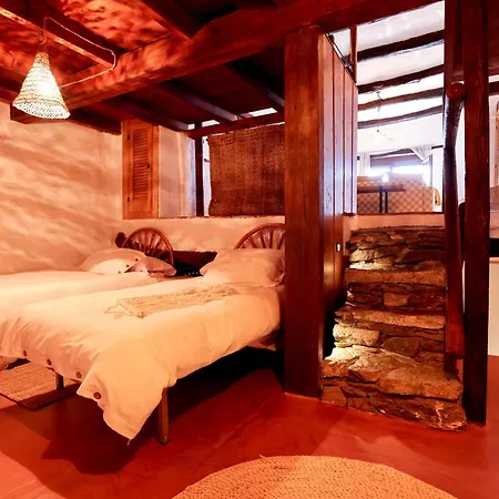 Casa De Titeres